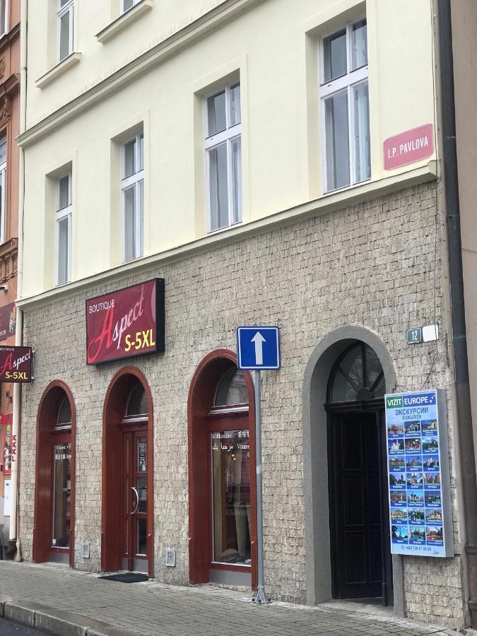 Apartman U Kolonady Karlowe Wary Zewnętrze zdjęcie